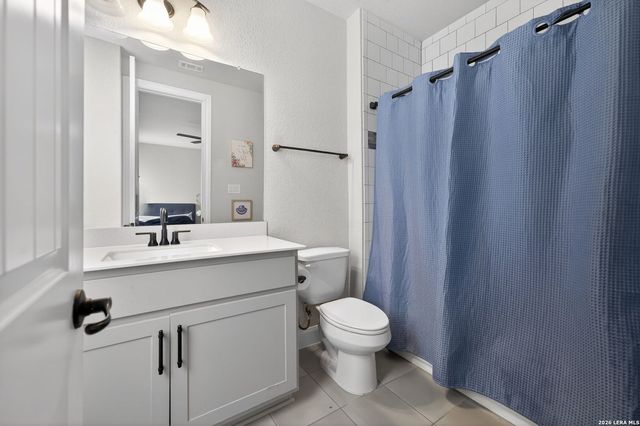 107 Lilly Blf, Castroville, TX 78009