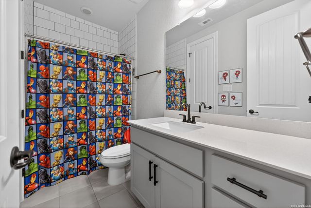 107 Lilly Blf, Castroville, TX 78009