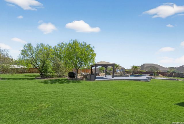 107 Lilly Blf, Castroville, TX 78009