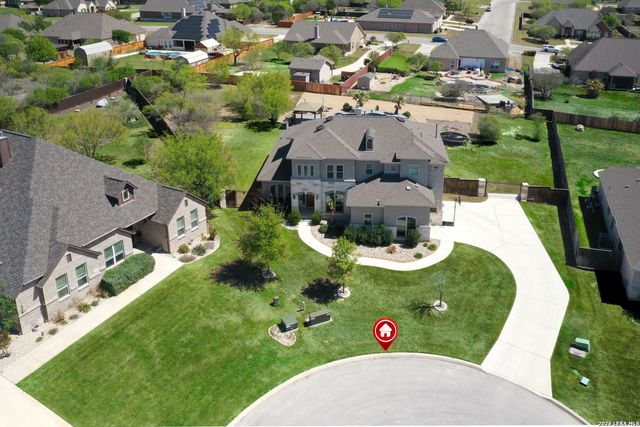 107 Lilly Blf, Castroville, TX 78009