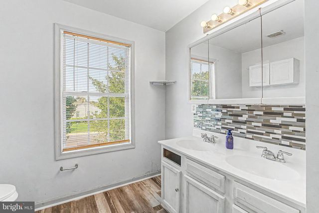 110 N REYMANN ST, Ranson, WV 25438