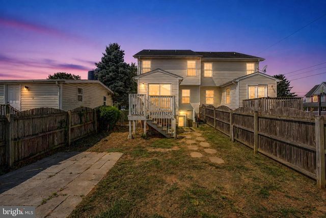 110 N REYMANN ST, Ranson, WV 25438