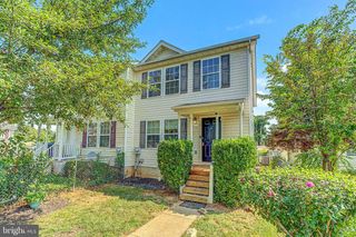 110 N REYMANN ST, Ranson, WV 25438