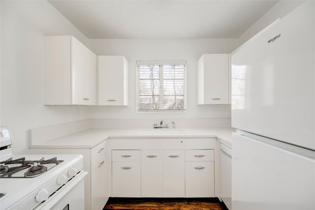 1300 Kirkwood RD A, Austin, TX 78722