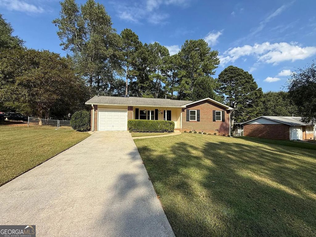 849 Pine Shadow Lane, Winder, GA 30680