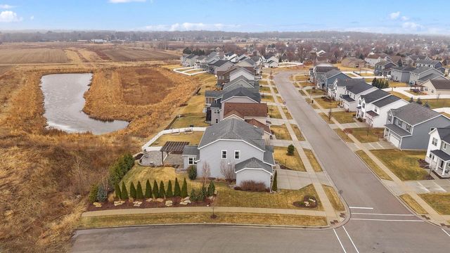 941 Lavender Way, Deforest, WI 53532