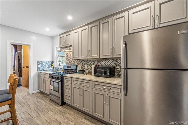 938 Troy Avenue, Brooklyn, NY 11203