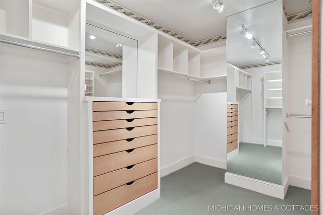 714 N Shore Drive, Holland, MI 49424