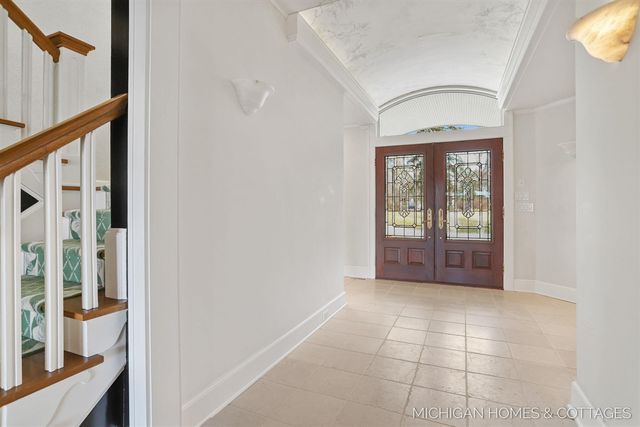 714 N Shore Drive, Holland, MI 49424