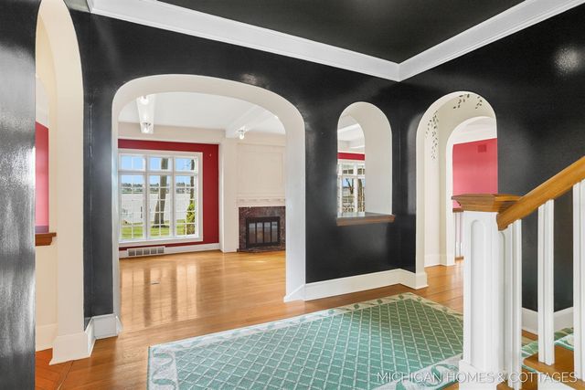 714 N Shore Drive, Holland, MI 49424