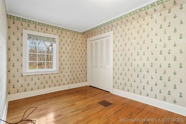 714 N Shore Drive, Holland, MI 49424