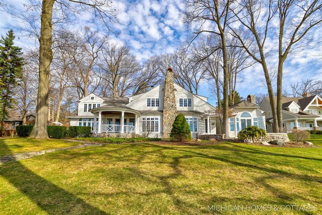 714 N Shore Drive, Holland, MI 49424