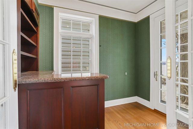 714 N Shore Drive, Holland, MI 49424