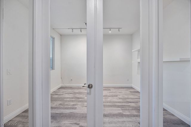 129 Pivot Avenue, North Las Vegas, NV 89031