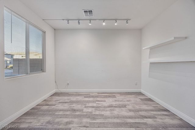 129 Pivot Avenue, North Las Vegas, NV 89031