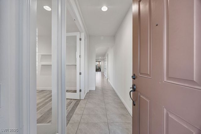 129 Pivot Avenue, North Las Vegas, NV 89031