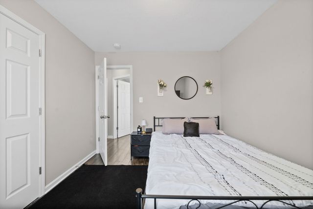 101 Setter Dr, Oak Grove, KY 42262