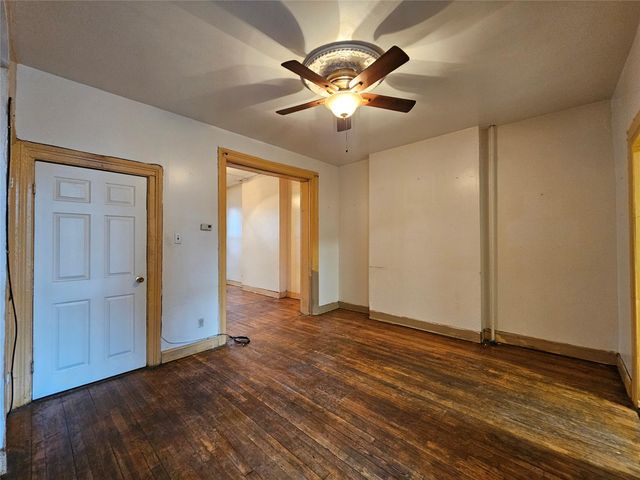 1076 Lafayette Avenue, Brooklyn, NY 11221