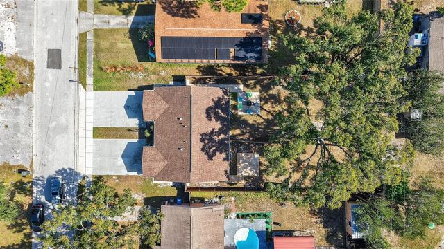 3118 PINE TREE AVENUE B, Largo, FL 33771