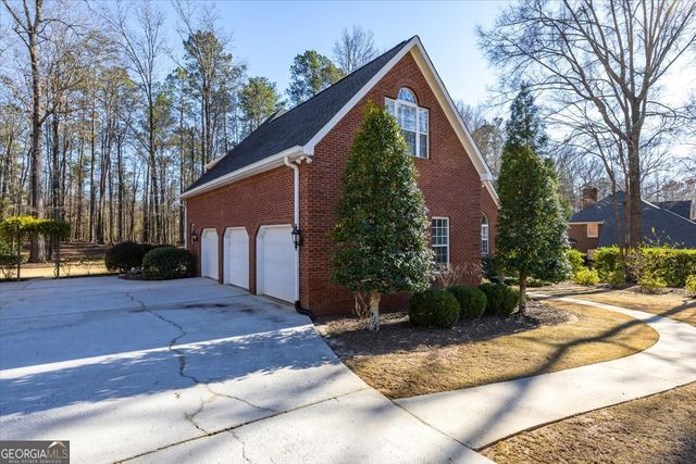 242 Pebblebrook Lane, Macon, GA 31220