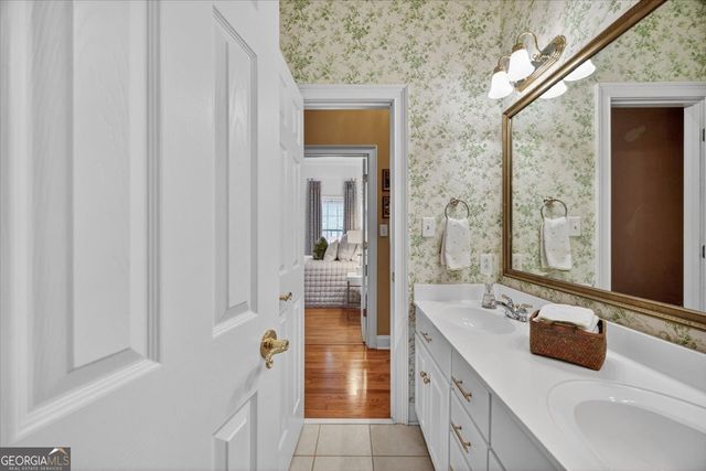 242 Pebblebrook Lane, Macon, GA 31220