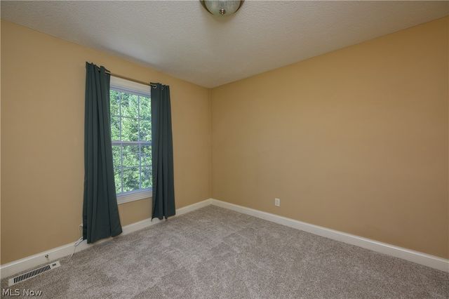 465 Wagler Avenue SW, Hartville, OH 44632