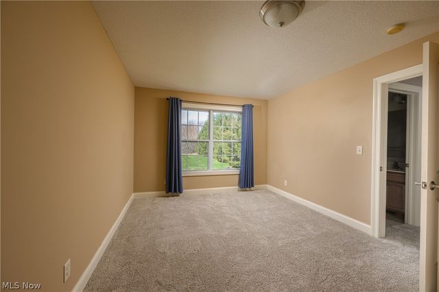 465 Wagler Avenue SW, Hartville, OH 44632