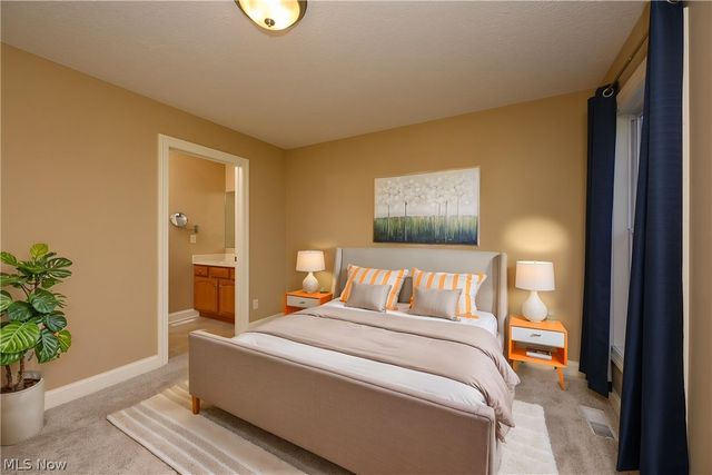 465 Wagler Avenue SW, Hartville, OH 44632