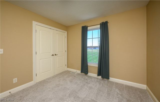 465 Wagler Avenue SW, Hartville, OH 44632