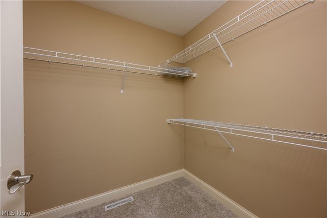 465 Wagler Avenue SW, Hartville, OH 44632