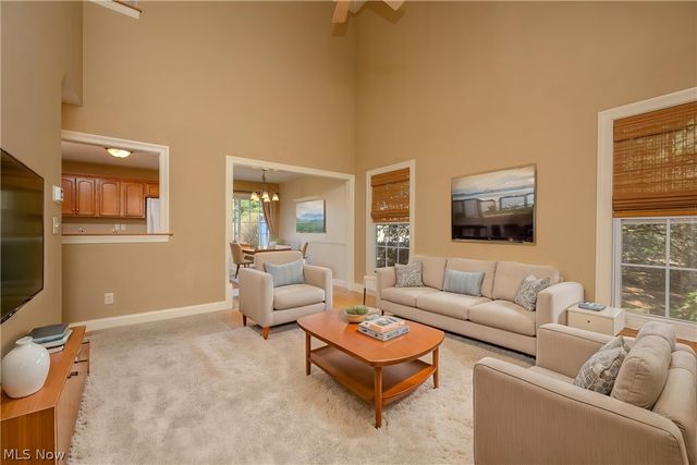 465 Wagler Avenue SW, Hartville, OH 44632