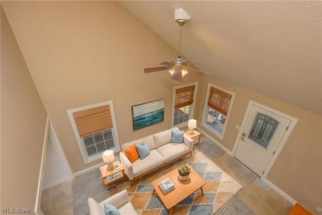 465 Wagler Avenue SW, Hartville, OH 44632