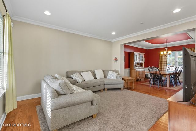 4 Windsong Court, Jackson, NJ 08527