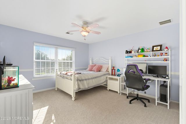 4 Windsong Court, Jackson, NJ 08527