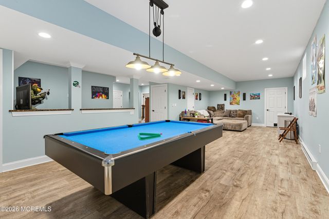 4 Windsong Court, Jackson, NJ 08527