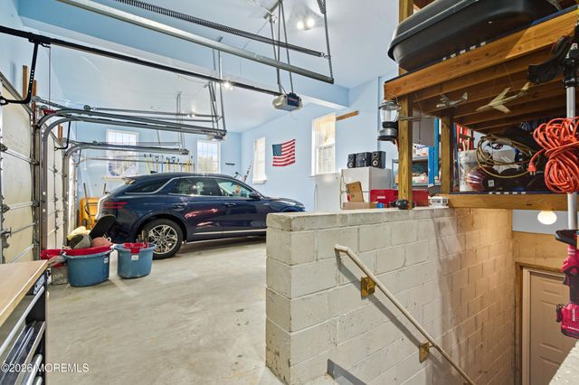 4 Windsong Court, Jackson, NJ 08527