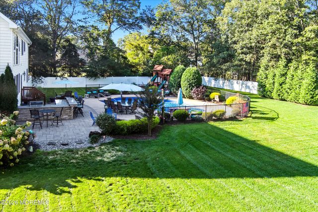 4 Windsong Court, Jackson, NJ 08527