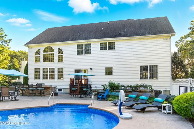 4 Windsong Court, Jackson, NJ 08527