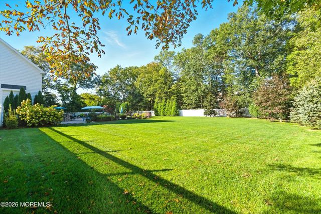 4 Windsong Court, Jackson, NJ 08527