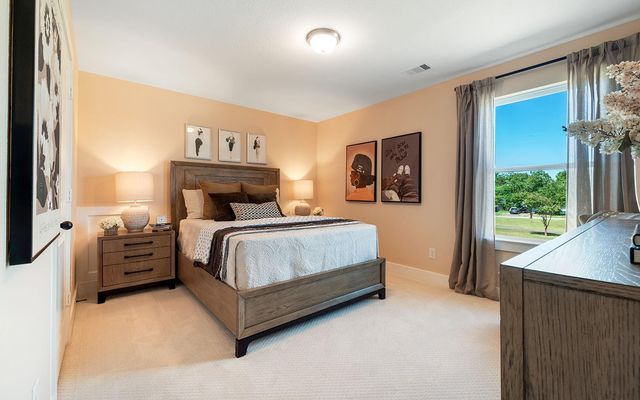 1406 17th Avenue N, Texas City, TX 77590