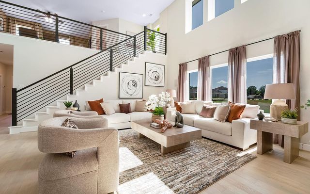 1406 17th Avenue N, Texas City, TX 77590