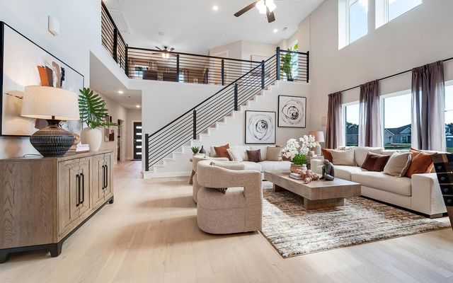 1406 17th Avenue N, Texas City, TX 77590