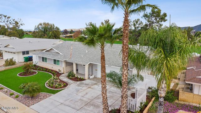 28564 Portsmouth Drive, Menifee, CA 92584