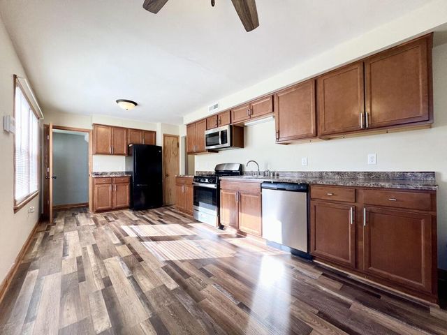 3625 N 58th STREET, Milwaukee, WI 53216