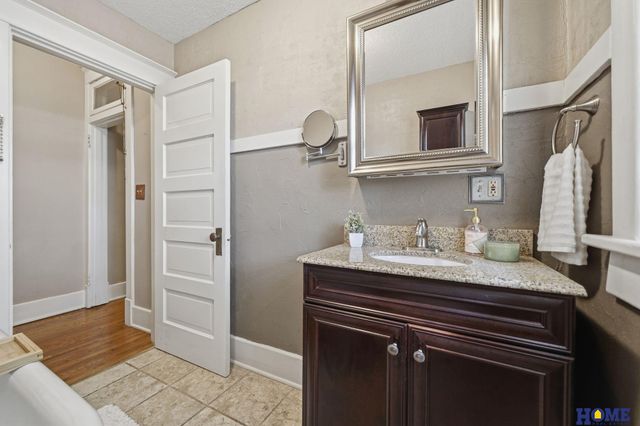 2464 Sewell Street, Lincoln, NE 68502