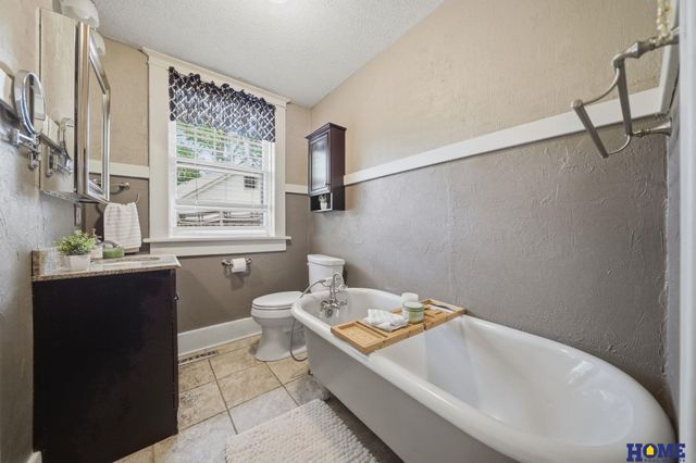 2464 Sewell Street, Lincoln, NE 68502