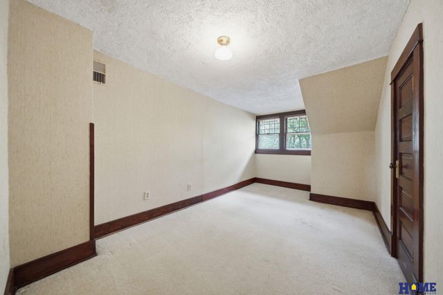 2464 Sewell Street, Lincoln, NE 68502
