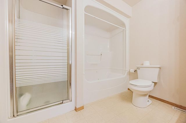 52 Pinewood Boulevard, West Fargo, ND 58078