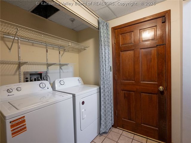2 Deer Run, Hurricane, WV 25526