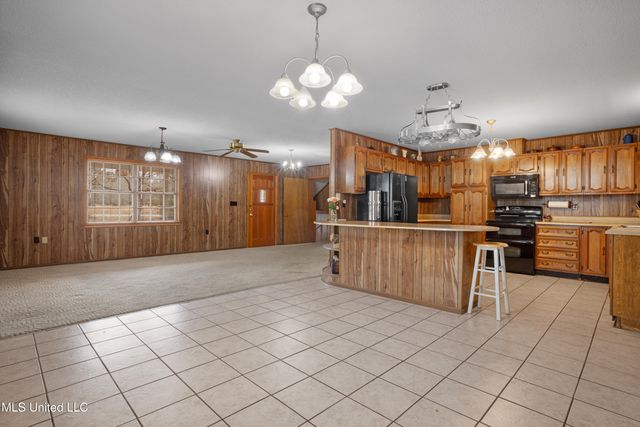 21500 D Herde Road, Gulfport, MS 39503